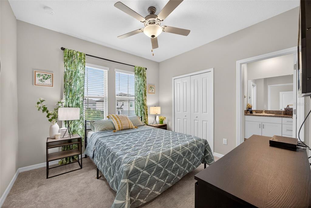 31885 Blue Passing Loop Wesley Chapel, FL 33545 - Photo 16 of 43