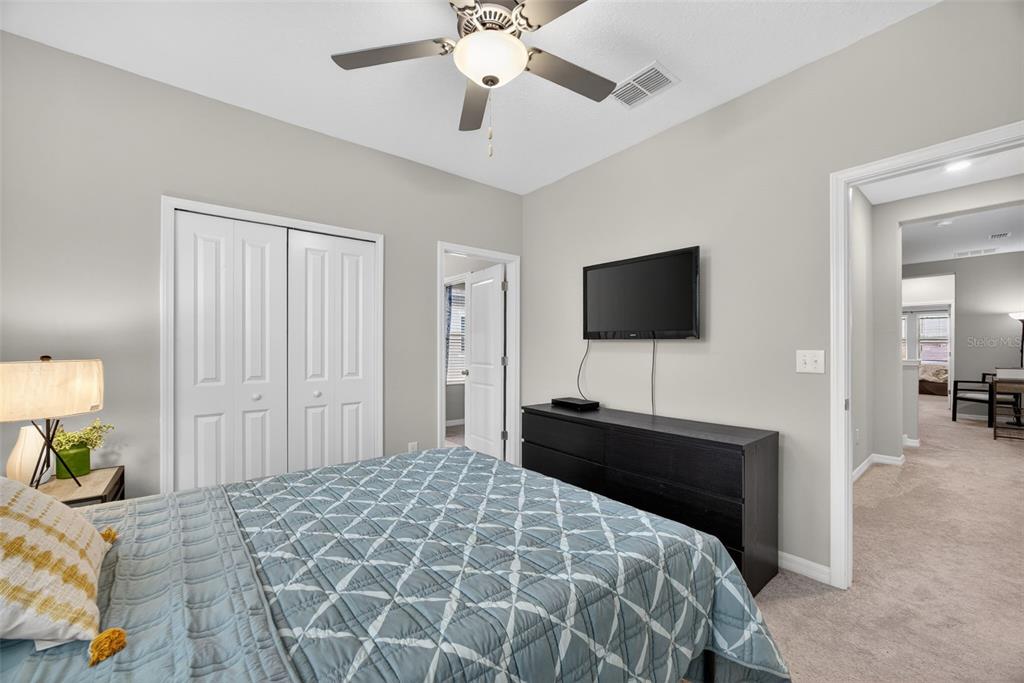 31885 Blue Passing Loop Wesley Chapel, FL 33545 - Photo 17 of 43