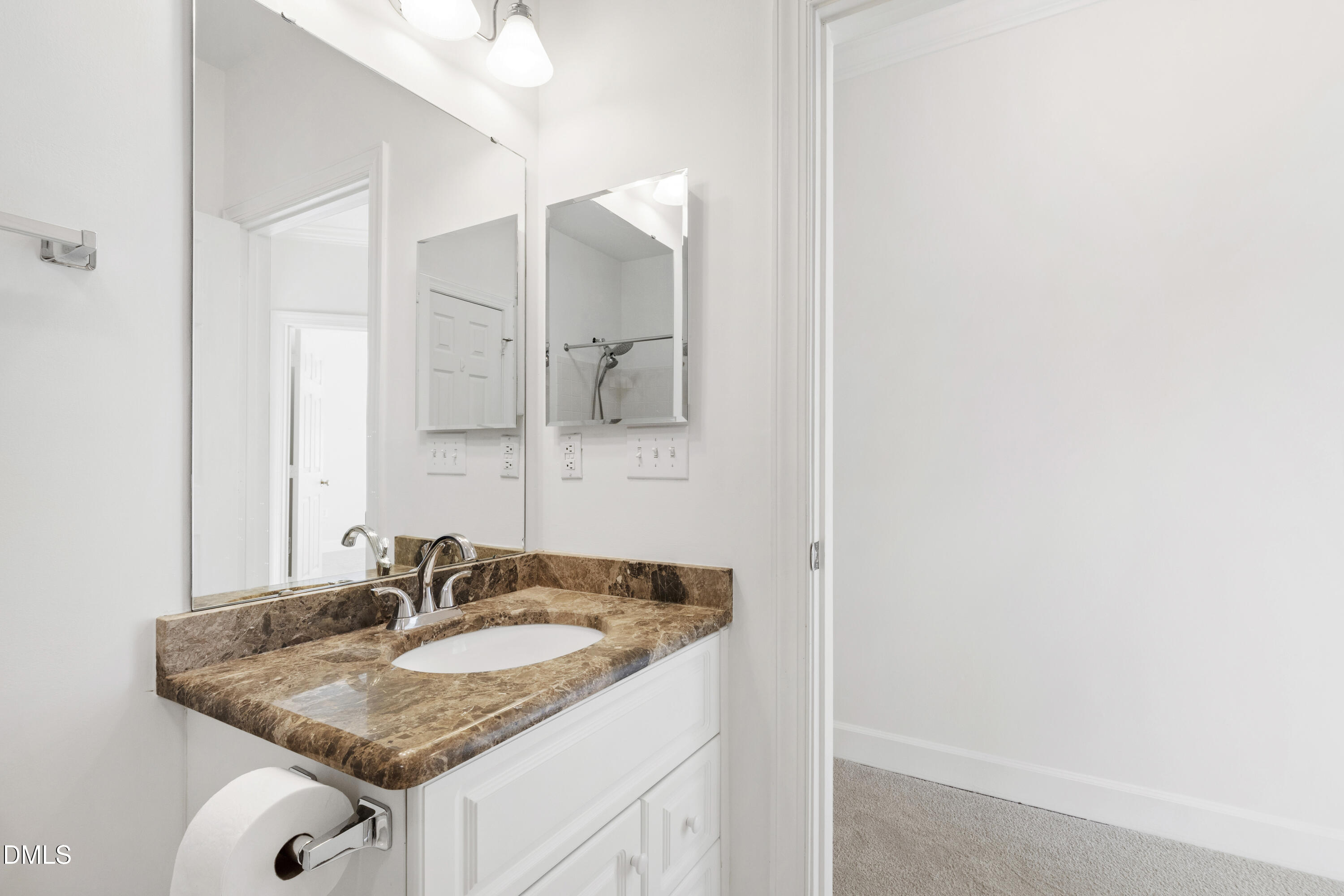 108 Northbrook Drive, Unit 307 Raleigh, NC 27609 - Photo 32 of 49 Northbrook (31)