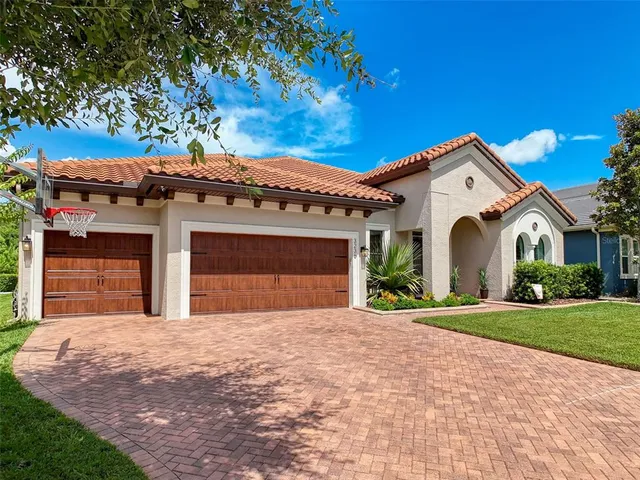 $999,900 | 3236 Barbour Trail, Odessa, FL 33556