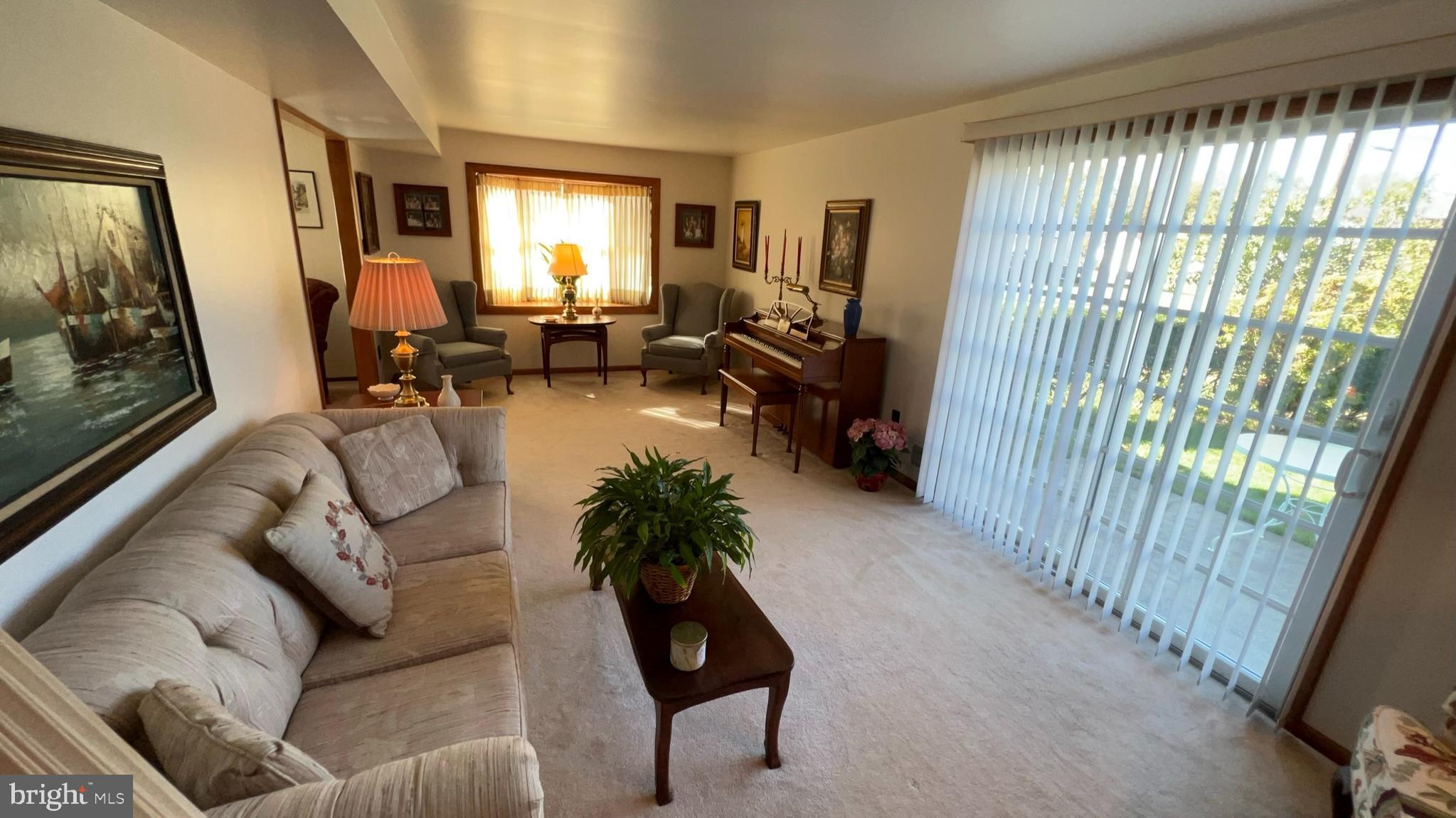 21 Timber Creek Road Stratford, NJ 08084 - Photo 8 of 46