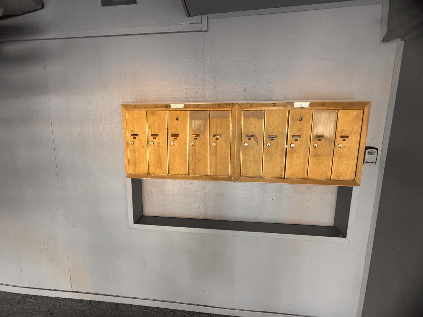 2065 Riley Court Concord, CA 94520 - Photo 4 of 10