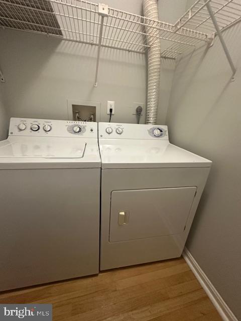 18334 Streamside Drive, Unit 302 Gaithersburg, MD 20879 - Photo 18 of 20