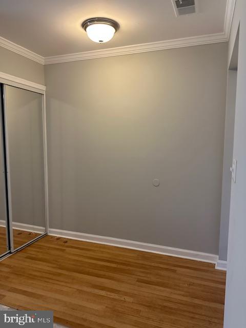 18334 Streamside Drive, Unit 302 Gaithersburg, MD 20879 - Photo 5 of 20