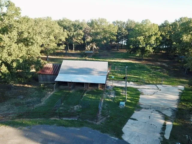 $750,000 | 400 Peninsula Drive, Natchitoches, LA 71457