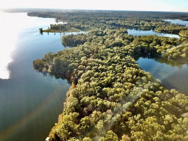 $750,000 | 400 Peninsula Drive, Natchitoches, LA 71457