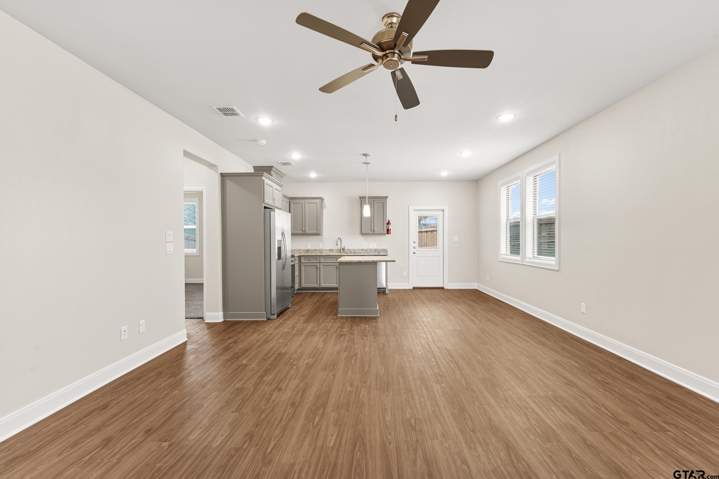 4344 Macnab Drive, Unit 13 Tyler, TX 75707 - Photo 2 of 22