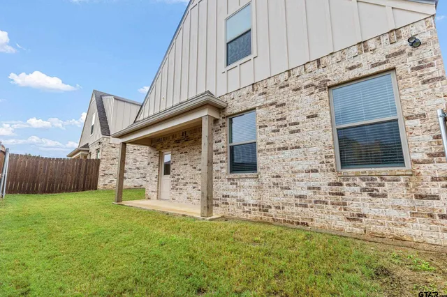 $2,295 | 4344 Macnab Drive, Unit 13, Tyler, TX 75707
