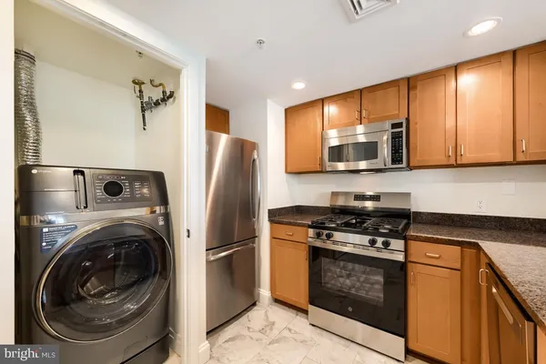 $1,775 | 414 Water Street, Unit 2104, Baltimore, MD 21202