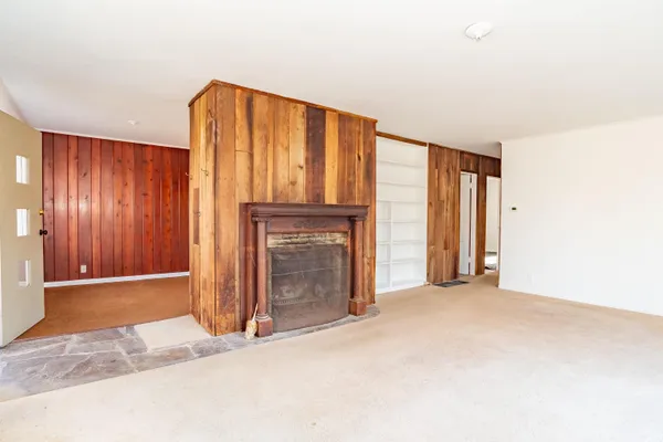 $265,000 | 645 West Sylvan Lane, Bloomington, IN 47404