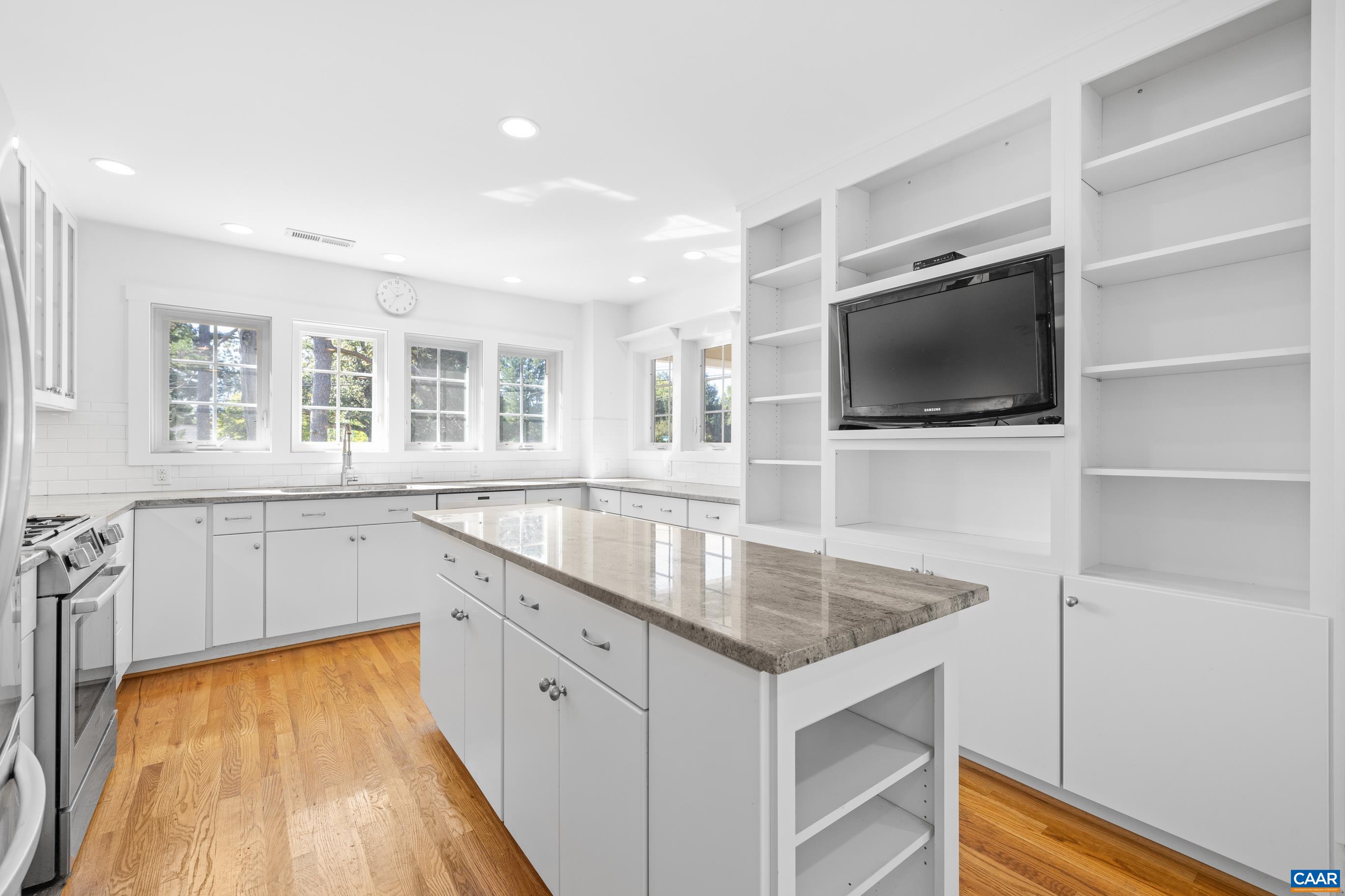 2601 Northfield Road Charlottesville, VA 22901 - Photo 4 of 68 Gallery Image 4