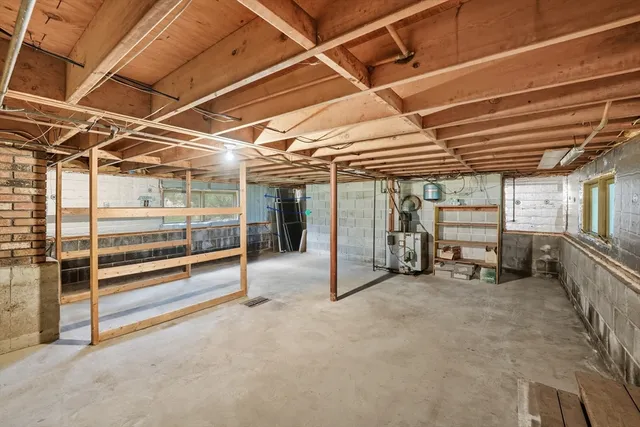 $489,900 | 98 Brookhaven Drive, East Longmeadow, MA 01028