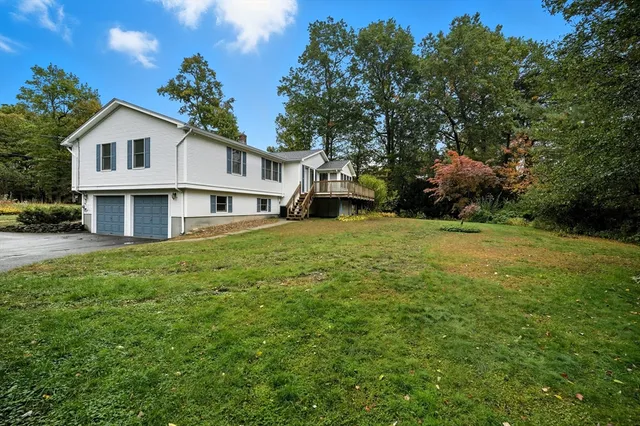$489,900 | 98 Brookhaven Drive, East Longmeadow, MA 01028