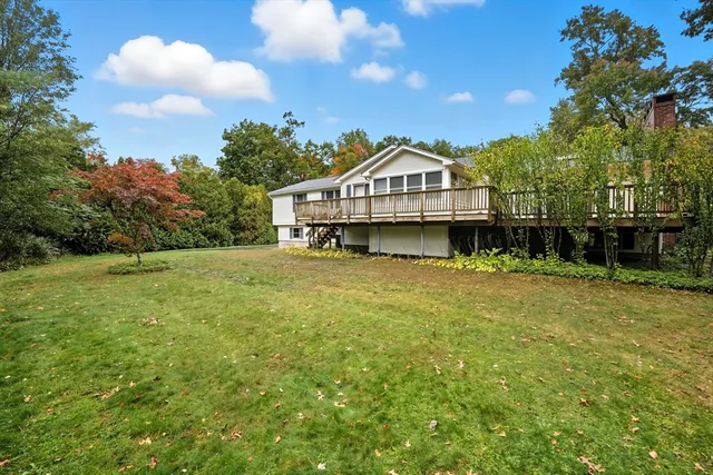 $489,900 | 98 Brookhaven Drive, East Longmeadow, MA 01028