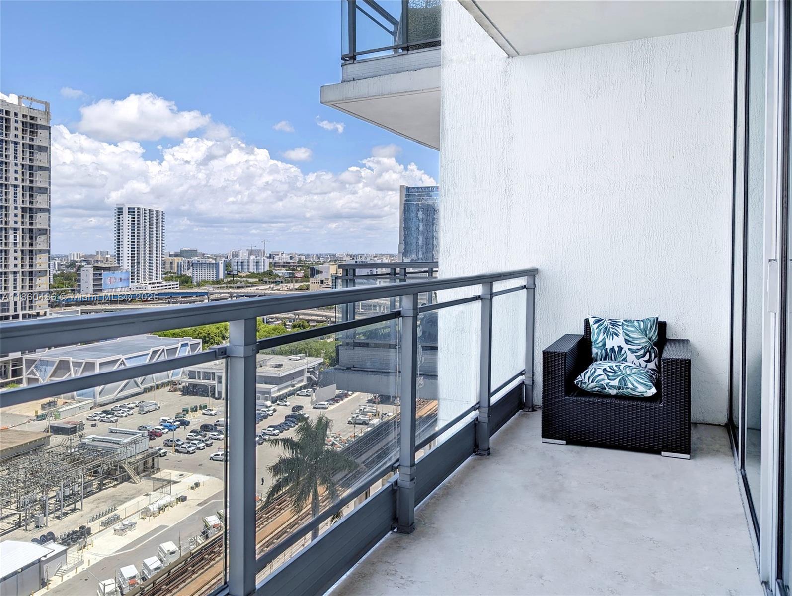 92 Southwest 3rd Street, Unit 1908 Miami, FL 33130 - Photo 13 of 18 a view of a balcony