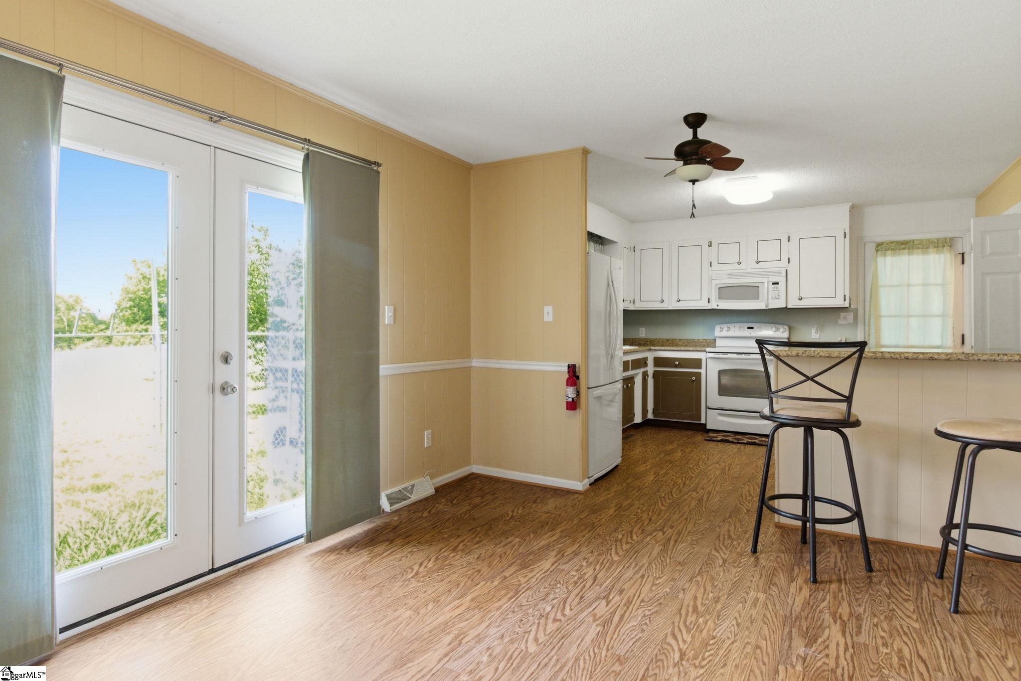136 Country Club Road Gaffney, SC 29340 - Photo 7 of 27