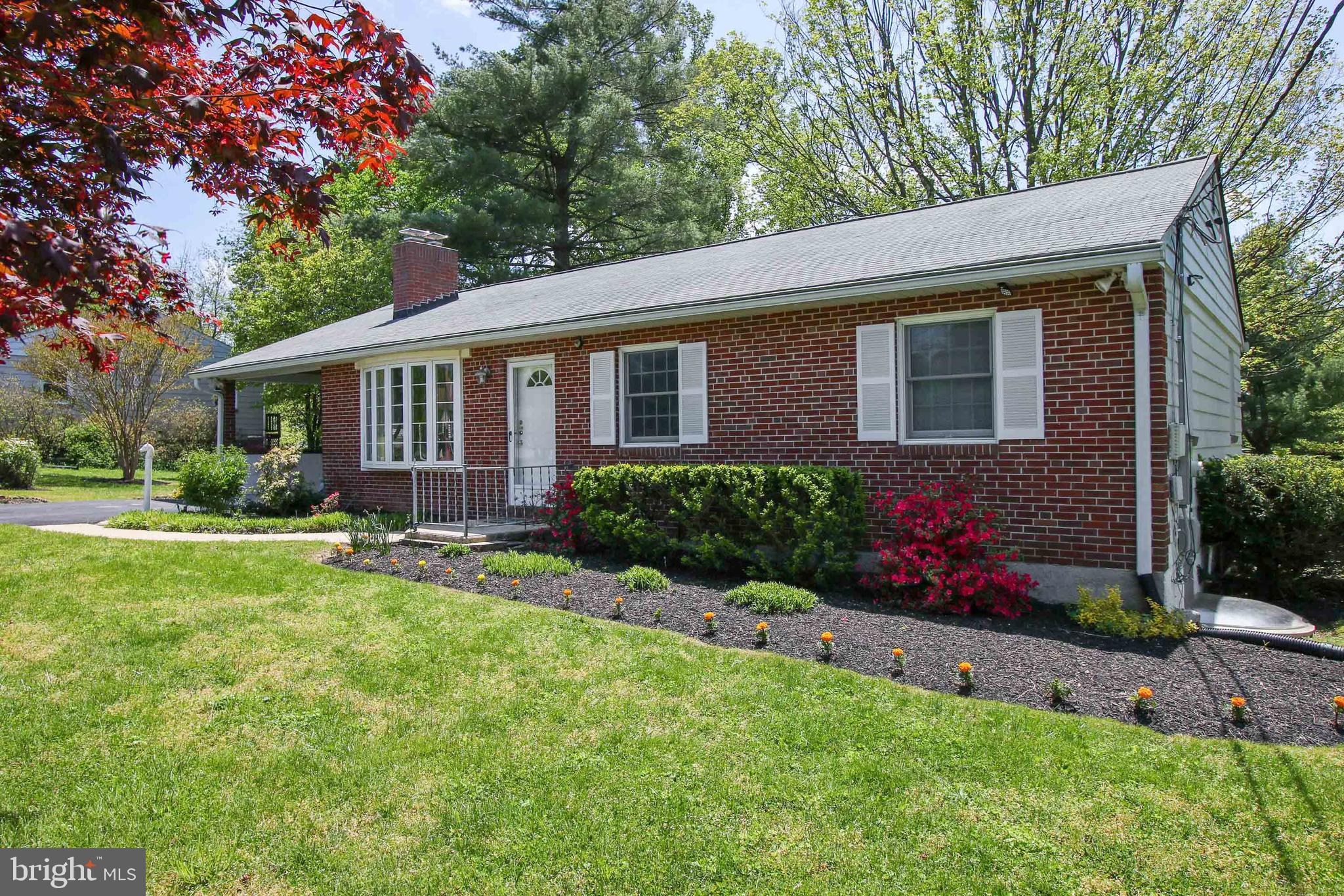 8409 West Grove Road Ellicott City, MD 21043 - Photo 2 of 35