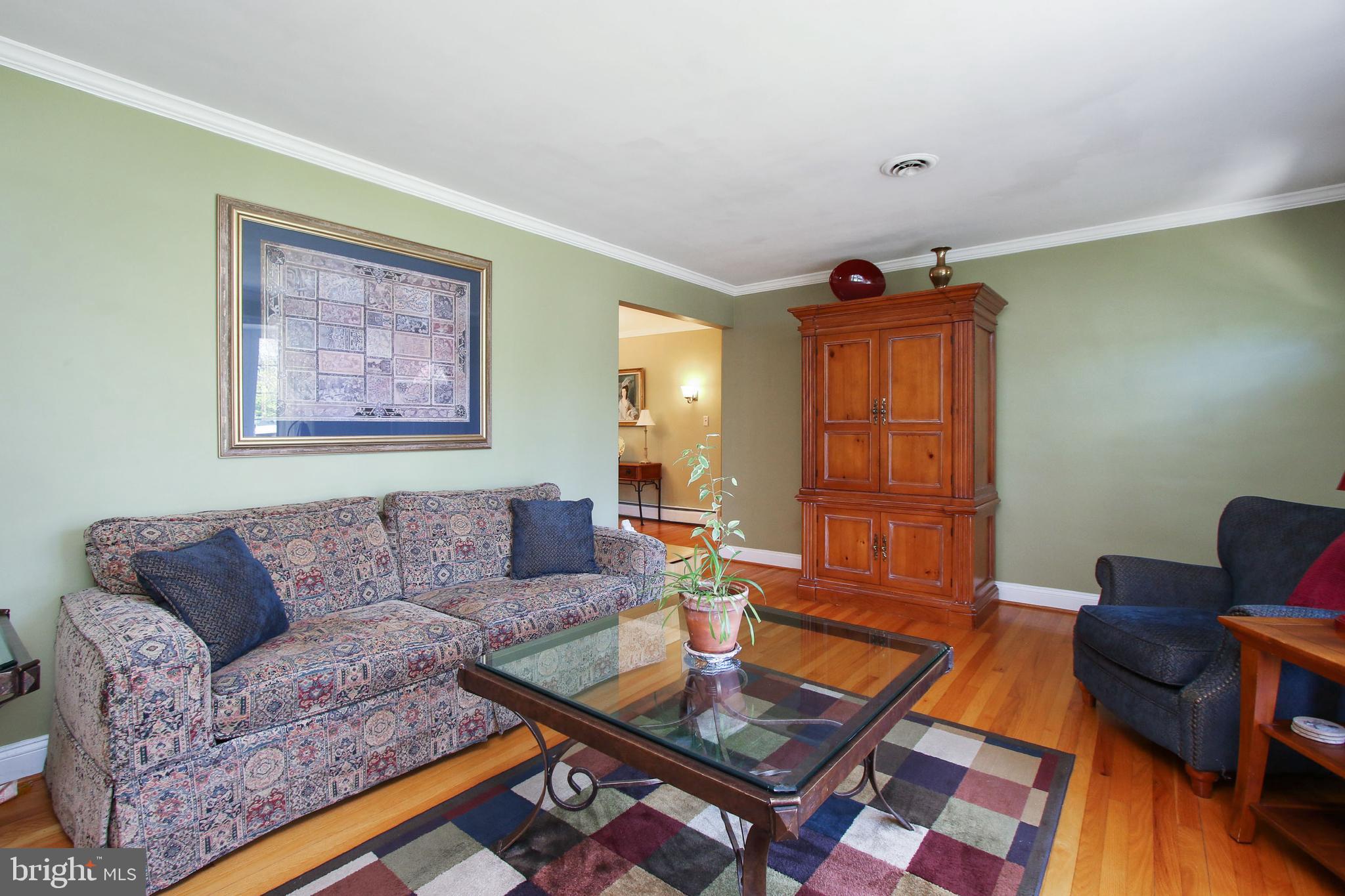 8409 West Grove Road Ellicott City, MD 21043 - Photo 5 of 35