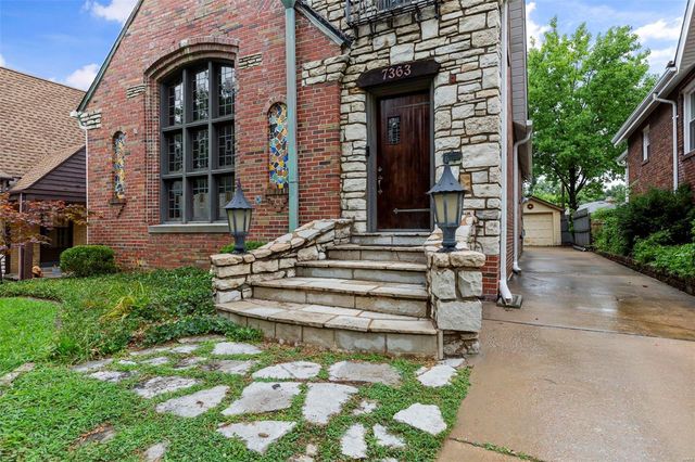$519,900 | 7363 Goff Avenue, St. Louis, MO 63117