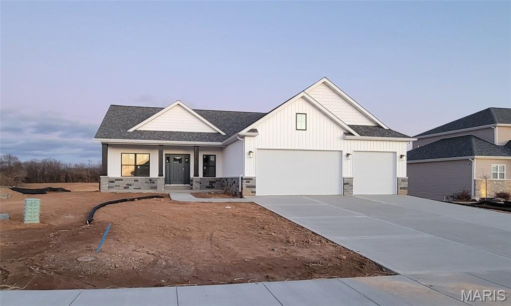 1438 Montauk Road Troy, IL 62294 - Photo 3 of 96