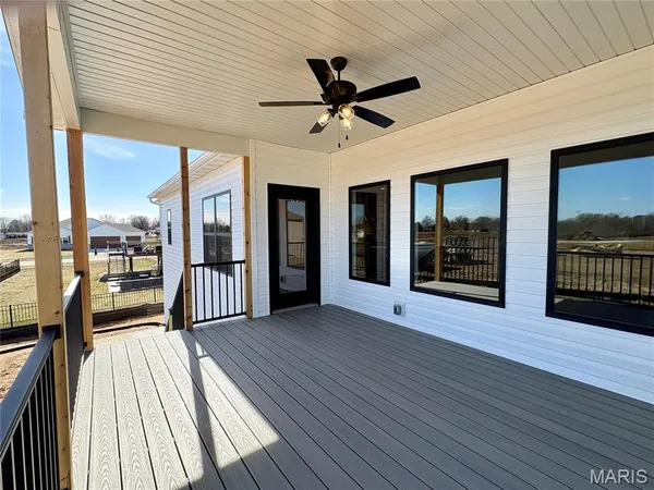 $558,000 | 1438 Montauk Road, Troy, IL 62294