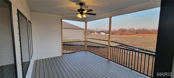 $558,000 | 1438 Montauk Road, Troy, IL 62294