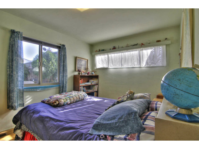1073 Paloma Road Del Rey Oaks, CA 93940 - Photo 9 of 25 Gallery Image 9