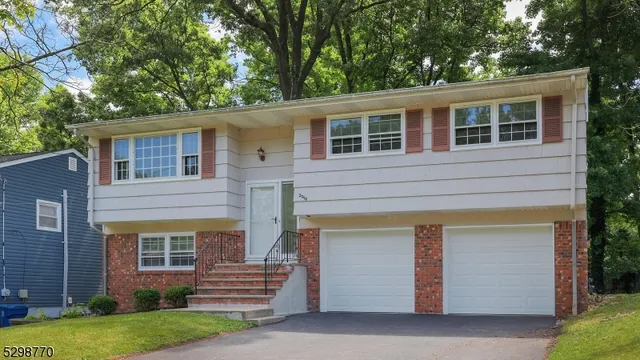 $4,000 | 2094 Princeton Avenue, Scotch Plains, NJ 07076
