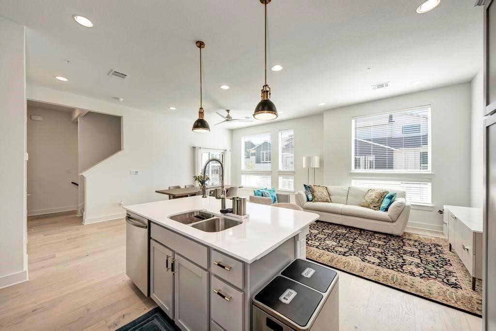 2050 Lohmans Spur Road, Unit 703 Lakeway, TX 78734 - Photo 6 of 14 High ceilings and luxury finishes