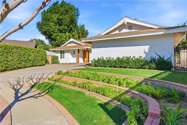 $1,190,000 | 10560 Limerick Avenue, Chatsworth, CA 91311