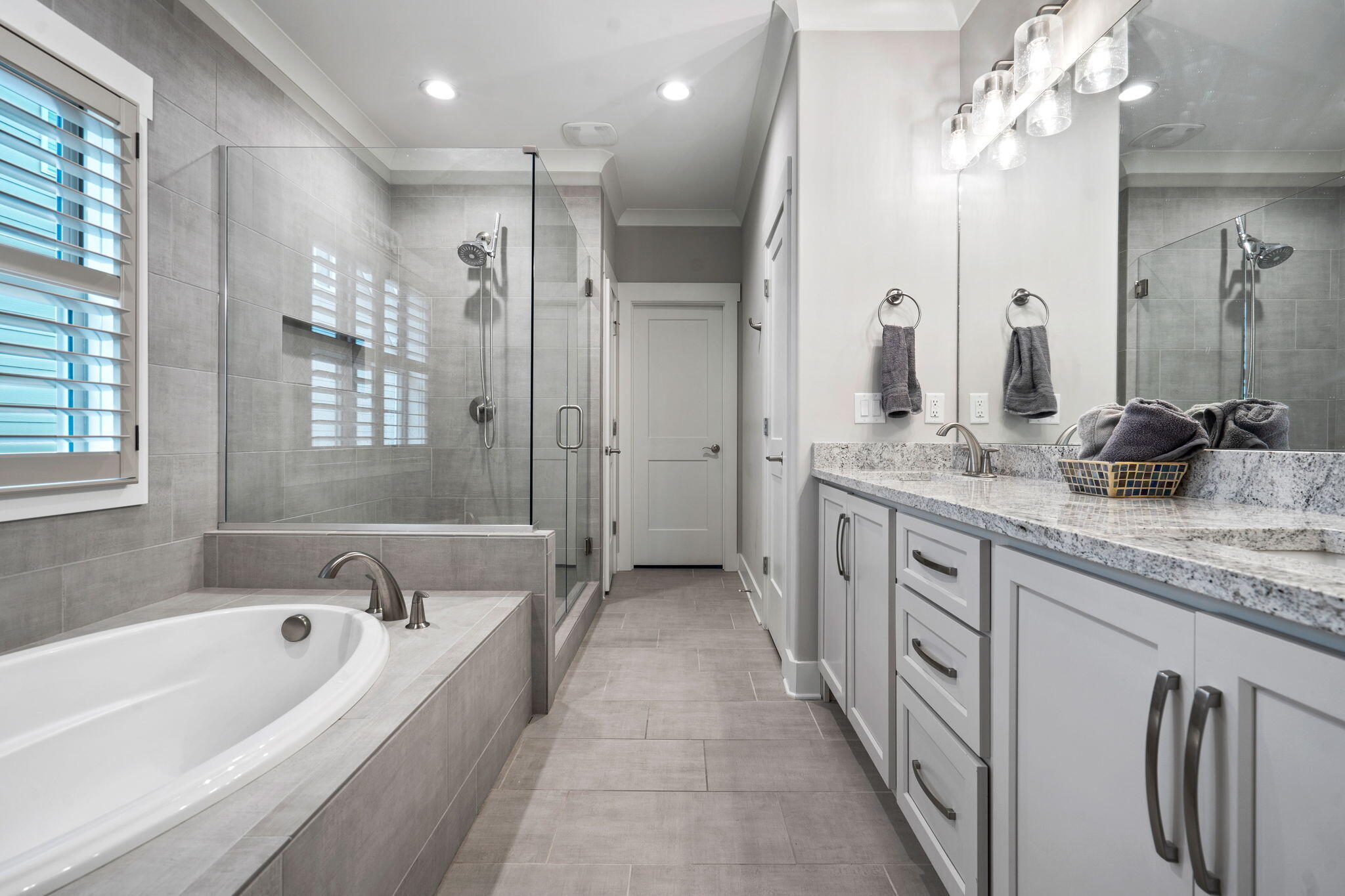 8929 Grey Reed Drive Ooltewah, TN 37363 - Photo 22 of 36 7-web-or-mls-Ooltewah-nicole-7