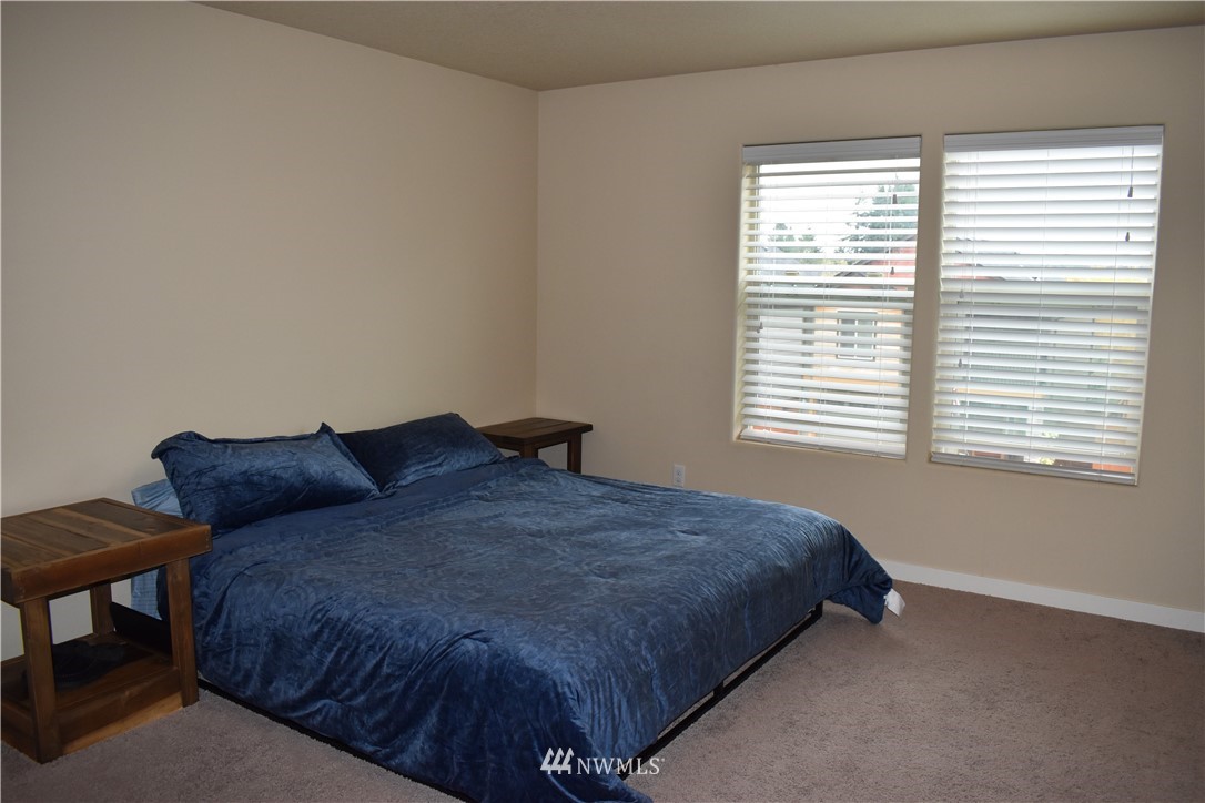 32 North 42nd Place Ridgefield, WA 98642 - Photo 13 of 25