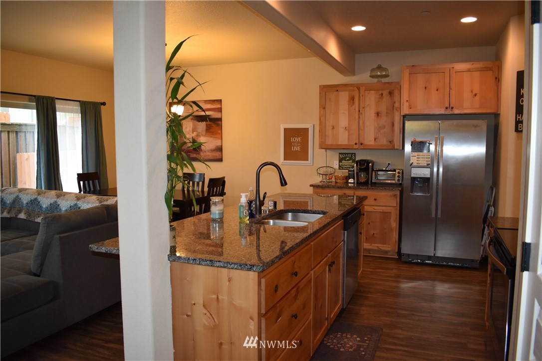 32 North 42nd Place Ridgefield, WA 98642 - Photo 3 of 25