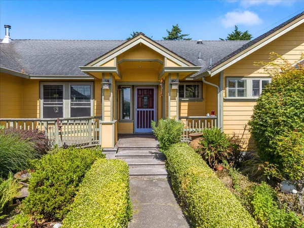 $599,900 | 3506 Rocky Lane, Hydesville, CA 95547
