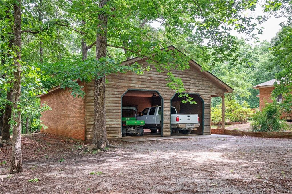 801 Buford Carey Road Hull, GA 30646 - Photo 35 of 68