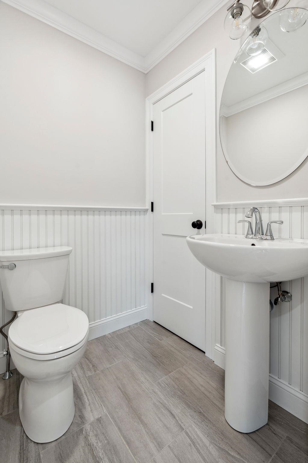 32 Juniper Lane Portsmouth, NH 03801 - Photo 11 of 23