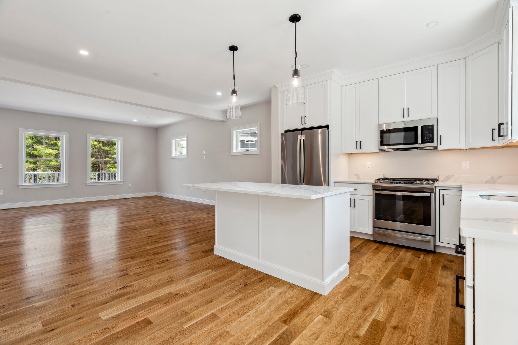 32 Juniper Lane Portsmouth, NH 03801 - Photo 21 of 23