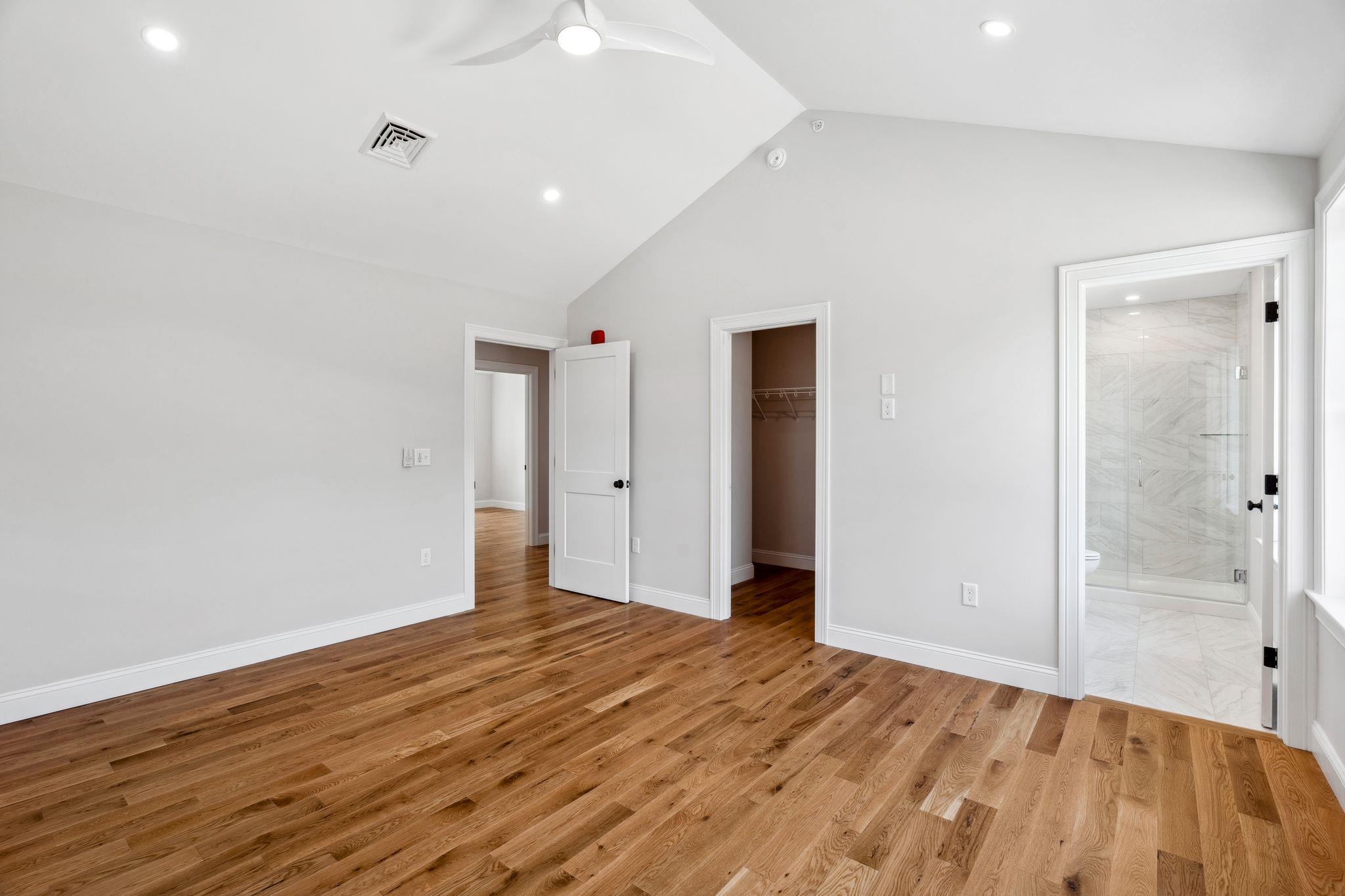 32 Juniper Lane Portsmouth, NH 03801 - Photo 7 of 23