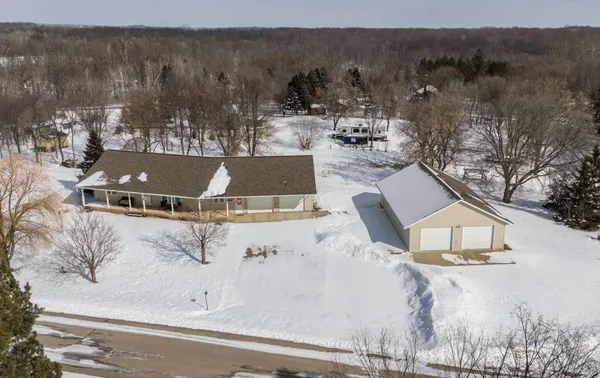 $500,000 | 15621 Tamarac Circle Northeast, Miltona, MN 56354