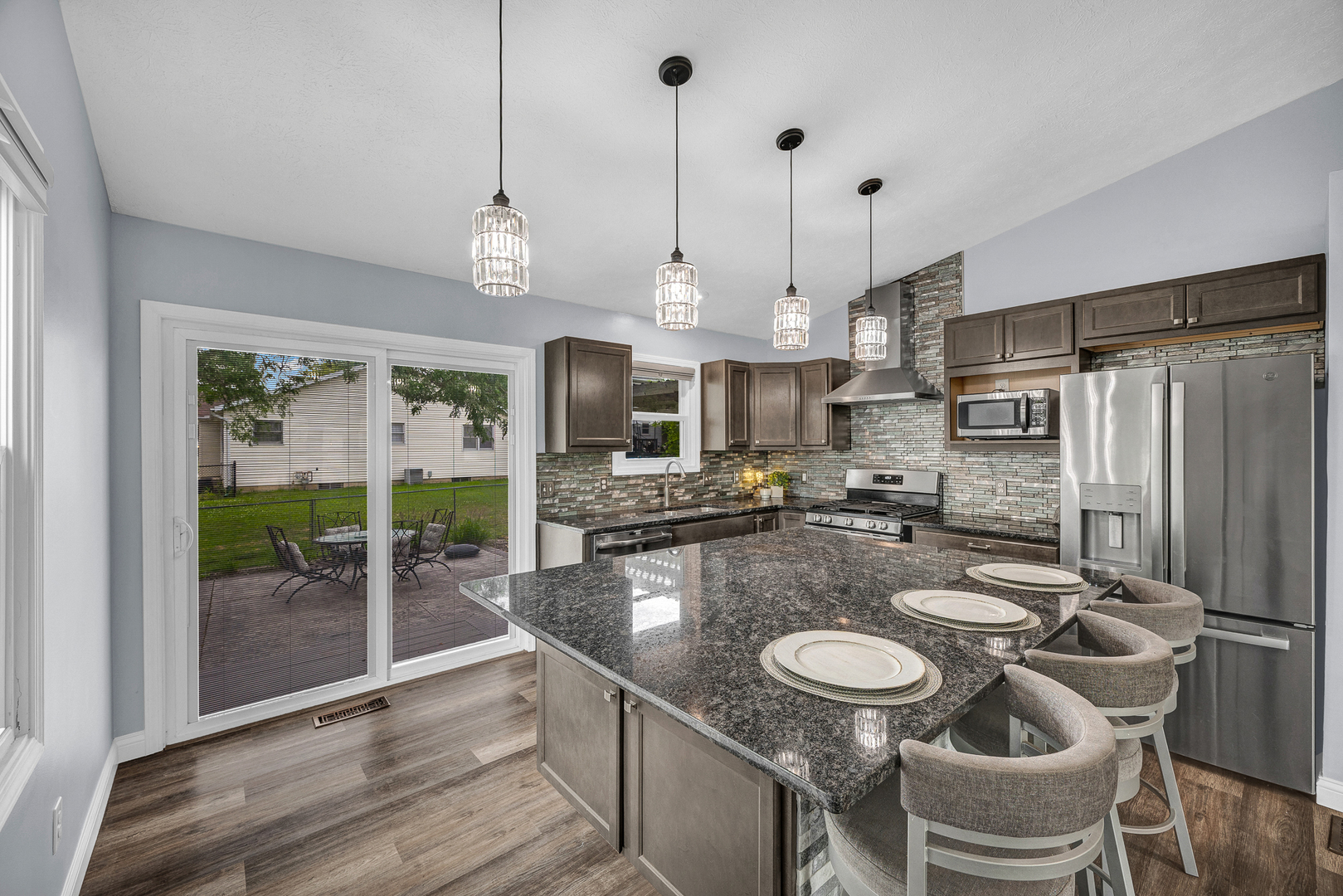 2831 Rutherford Drive Bloomington, IL 61705 - Photo 9 of 41 Gallery Image 9