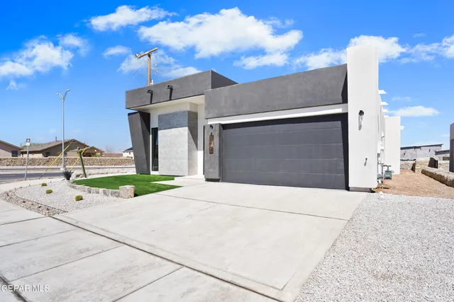 $339,900 | 15392 Imagine Drive, El Paso, TX 79938