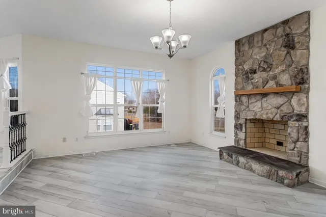 $3,100 | 2 Newbury Drive, Stafford, VA 22556