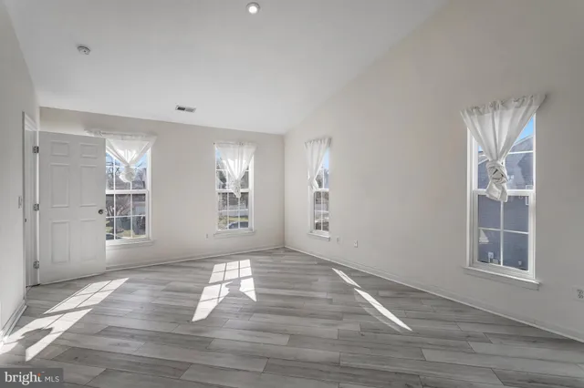 $3,100 | 2 Newbury Drive, Stafford, VA 22556