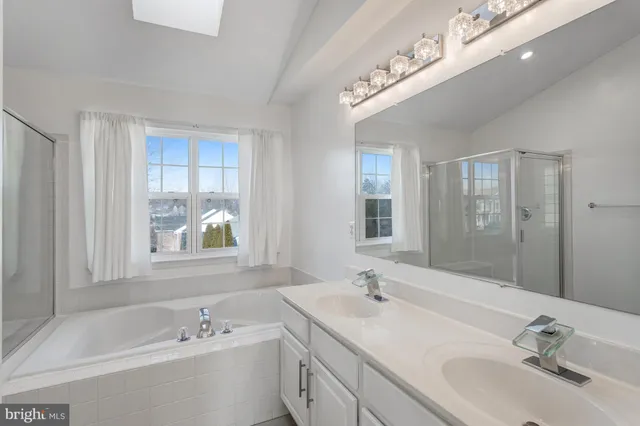 $3,100 | 2 Newbury Drive, Stafford, VA 22556