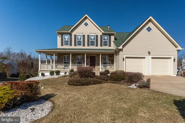 $3,100 | 2 Newbury Drive, Stafford, VA 22556