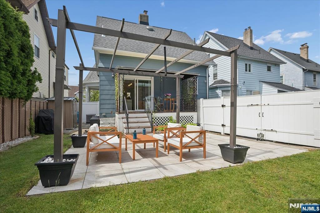 277 Grove Street East Rutherford, NJ 07073 - Photo 28 of 32