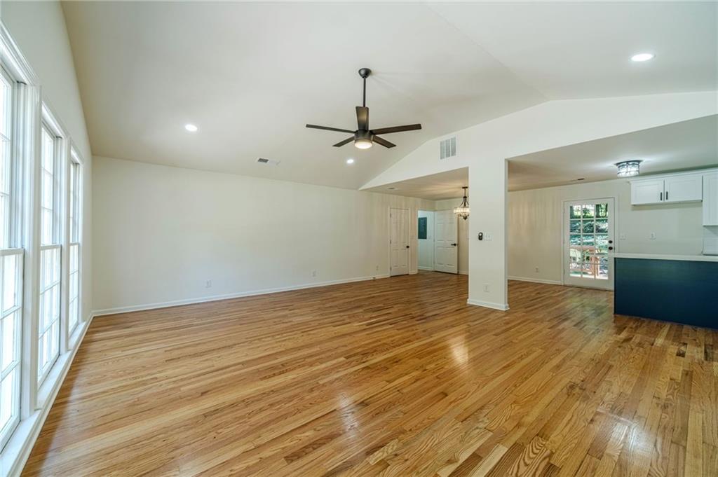 664 Hickory Ridge Road Southwest Lilburn, GA 30047 - Photo 8 of 42