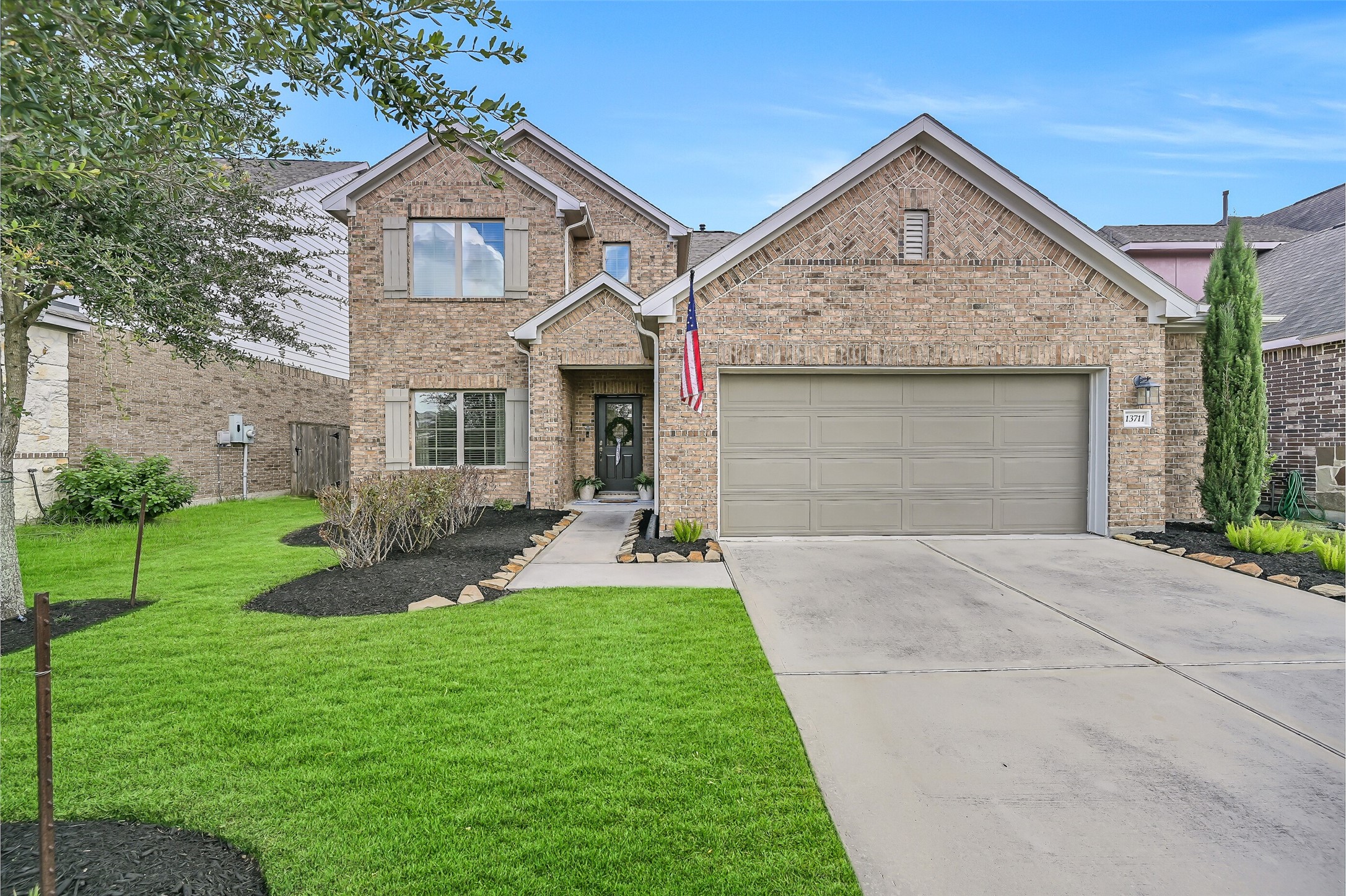 13711 Saxon Cliff Lane Rosharon, TX 77583 - Photo 1 of 30