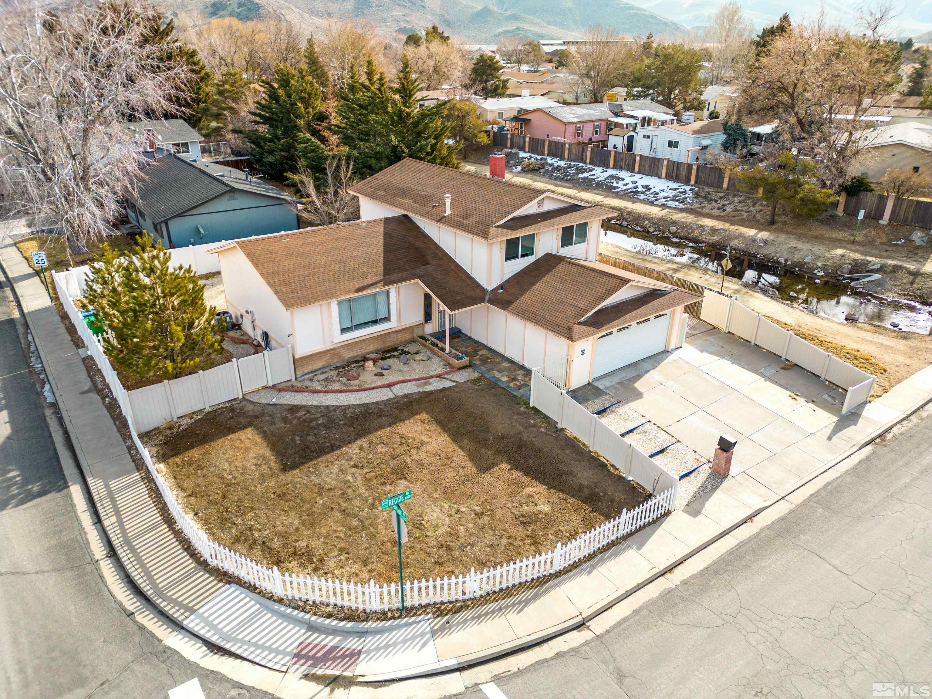 4465 Reggie Road Reno, NV 89502 - Photo 4 of 38 Photo 4