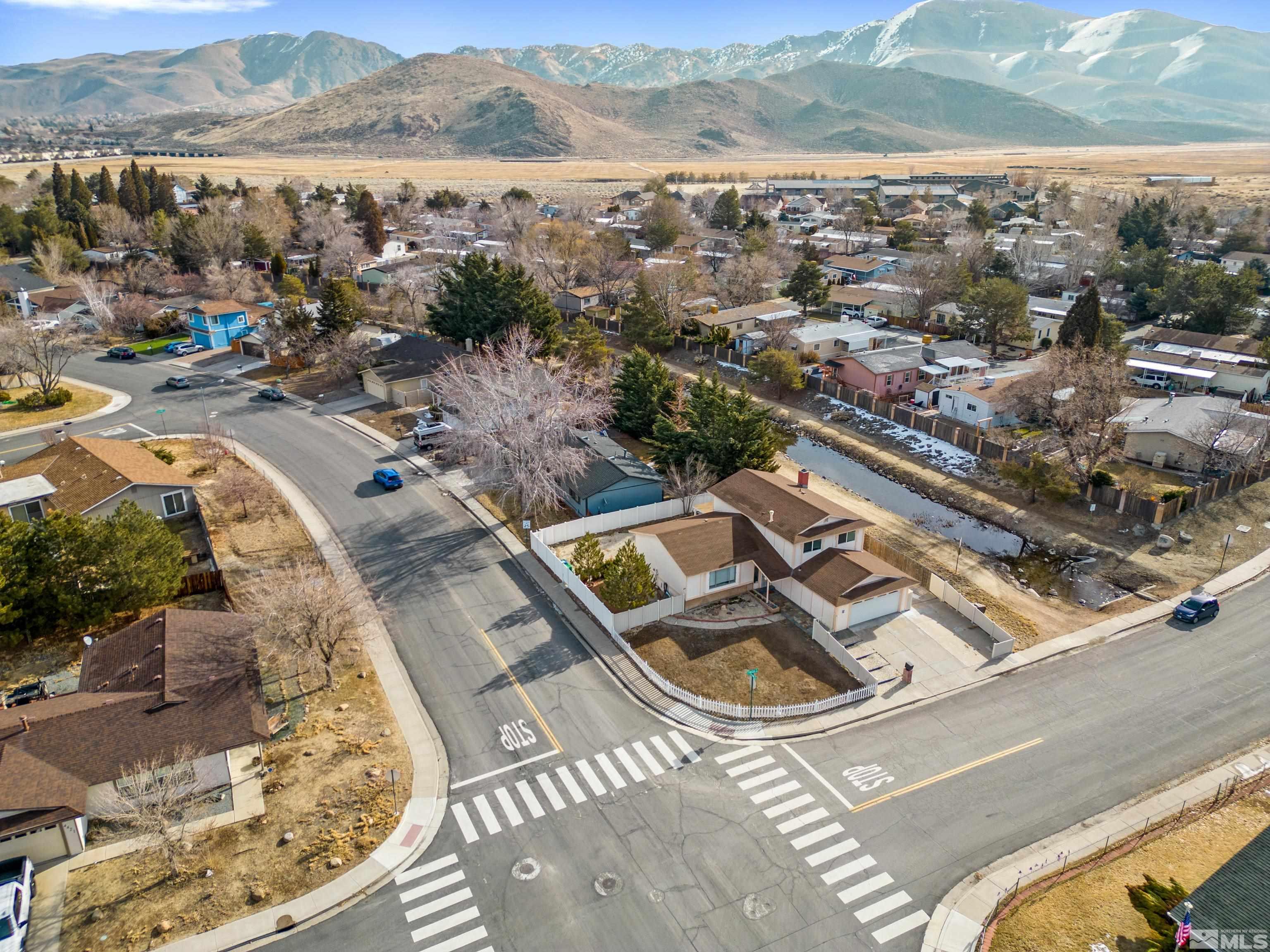 4465 Reggie Road Reno, NV 89502 - Photo 5 of 38 Photo 5